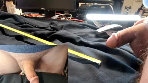 basskep online show from December 4, 10:24 am