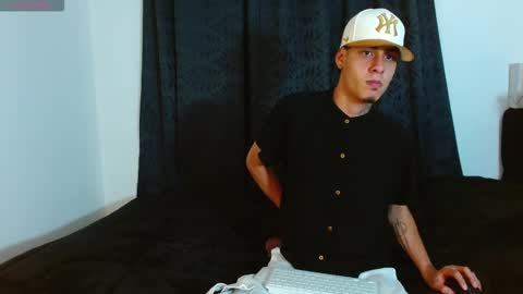 Bastian online show from December 2, 12:16 am