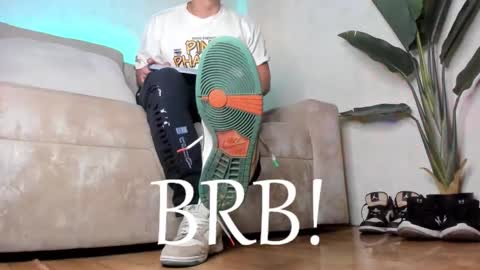 Bastian Independent Model online show from March 29, 11:10 am