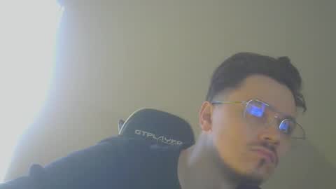 Bastian online show from April 18, 8:07 am