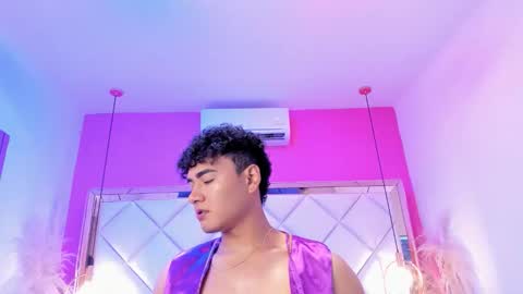 Snapshot of bastixvontade chatting on February 17, 12:07 am Bastian online show from February 17, 12:07 am