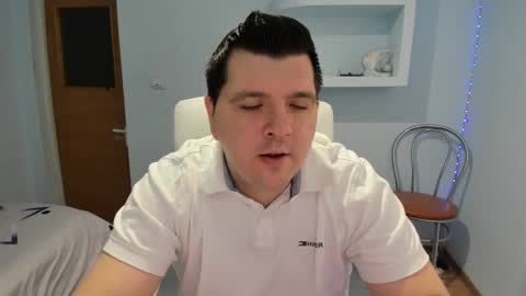 Snapshot of basystem8 chatting on January 27, 8:07 am BASY online show from January 27, 8:07 am
