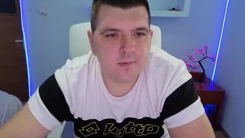 Snapshot of basystem8 chatting on September 14, 5:17 am BASY online show from September 14, 5:17 am