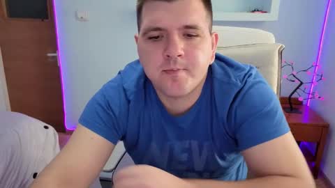 Snapshot of basystem8 chatting on October 16, 10:05 am BASY online show from October 16, 10:05 am