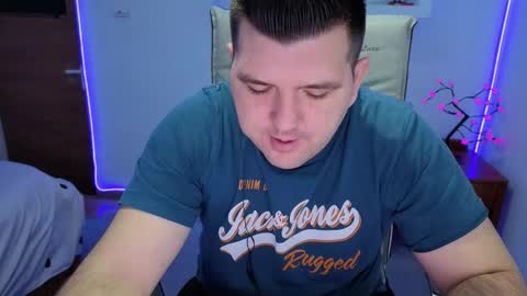 Snapshot of basystem8 chatting on October 17, 2:59 am BASY online show from October 17, 2:59 am