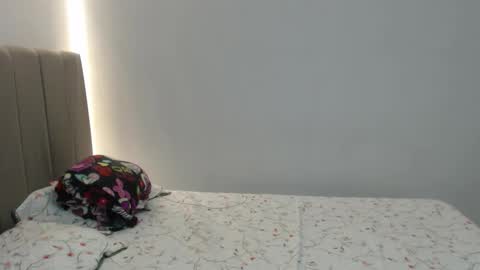 Aron online show from November 8, 3:39 am