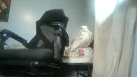 Snapshot of batmannrobin1313 chatting on March 9, 6:23 pm archangel online show from March 9, 6:23 pm