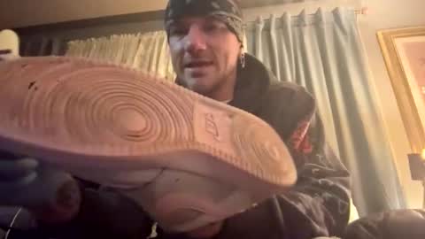 battlewolfxx online show from March 21, 8:08 am