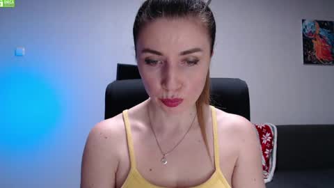 Snapshot of bb__bonami_ chatting on April 25, 3:42 pm bb__bonami_ online show from April 25, 3:42 pm