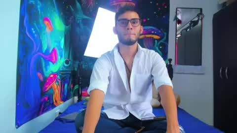 Snapshot of bbalexxx chatting on June 21, 3:58 pm alex independent model ig bbalexmoon online show from June 21, 3:58 pm
