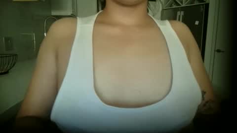 bbbaby03 online show from April 9, 10:59 pm