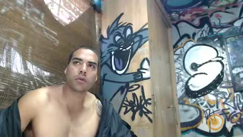 Snapshot of bbc_monster1 chatting on June 22, 4:04 pm Justin online show from June 22, 4:04 pm