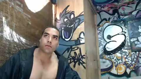 Snapshot of bbc_monster1 chatting on July 14, 10:37 pm Justin online show from July 14, 10:37 pm