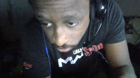 Snapshot of bbc_rocker chatting on December 15, 12:38 pm rocker n queen online show from December 15, 12:38 pm