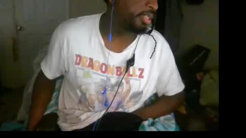 Snapshot of bbc_rocker chatting on December 25, 4:43 pm rocker n queen online show from December 25, 4:43 pm