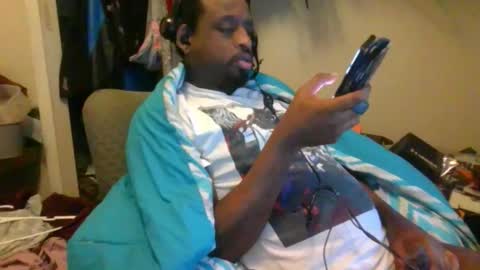 Snapshot of bbc_rocker chatting on February 13, 9:17 pm rocker n queen online show from February 13, 9:17 pm