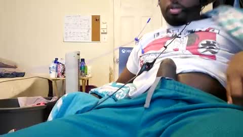 Snapshot of bbc_rocker chatting on February 27, 6:53 pm rocker n queen online show from February 27, 6:53 pm