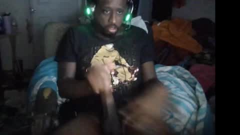 Snapshot of bbc_rocker chatting on September 28, 11:37 am rocker n queen online show from September 28, 11:37 am