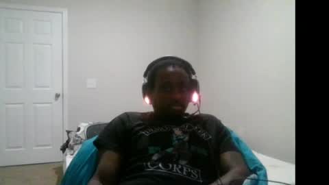 Snapshot of bbc_rocker chatting on June 9, 1:39 am rocker n queen online show from June 9, 1:39 am