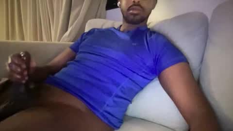 Daevon online show from May 20, 4:29 am