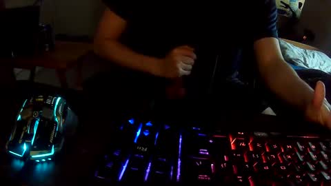 bbclotlot online show from February 26, 7:35 pm