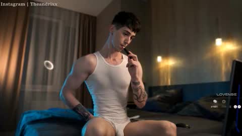 Snapshot of bbrandon_ chatting on October 10, 11:15 pm Brandon online show from October 10, 11:15 pm