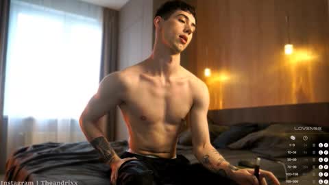 Snapshot of bbrandon_ chatting on October 16, 7:09 am Brandon online show from October 16, 7:09 am