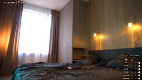 Snapshot of bbrandon_ chatting on October 22, 8:03 am Brandon online show from October 22, 8:03 am