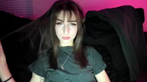 Snapshot of bbshasta chatting on April 21, 8:42 am Shasta online show from April 21, 8:42 am
