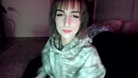 Snapshot of bbshasta chatting on May 1, 4:17 am Shasta online show from May 1, 4:17 am