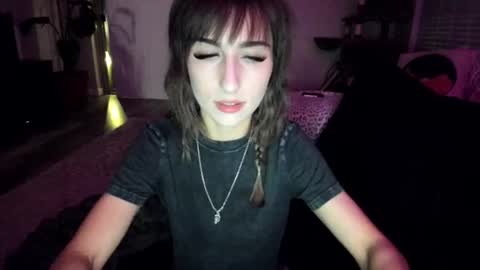 Snapshot of bbshasta chatting on July 10, 5:56 am Shasta online show from July 10, 5:56 am