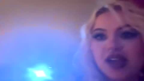 Snapshot of bbuck_fuddy chatting on February 1, 5:39 am Buck Fuddy online show from February 1, 5:39 am