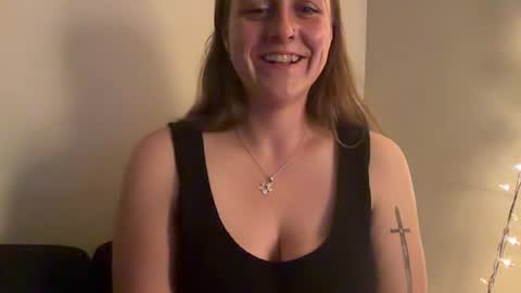 Snapshot of bbwbecca03 chatting on June 10, 5:50 am bbwbecca03 online show from June 10, 5:50 am