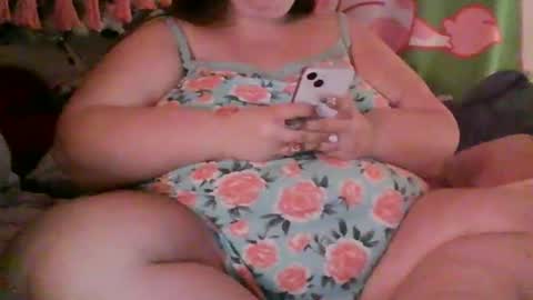 Snapshot of bbwprincesselsie chatting on February 27, 3:25 am princess elsie online show from February 27, 3:25 am