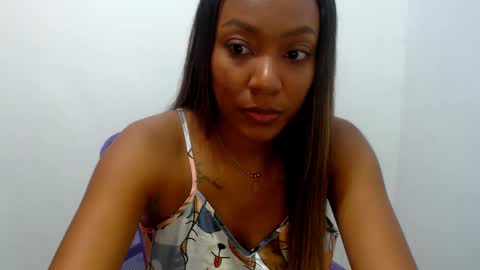 Snapshot of bby_natasha chatting on December 22, 3:36 am Natasha online show from December 22, 3:36 am