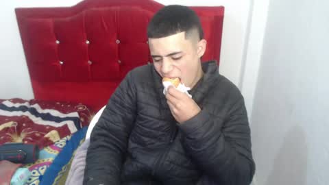 bby_nice online show from May 1, 2:10 pm