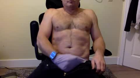 Snapshot of bcjonny chatting on December 15, 11:42 pm BCJonny online show from December 15, 11:42 pm