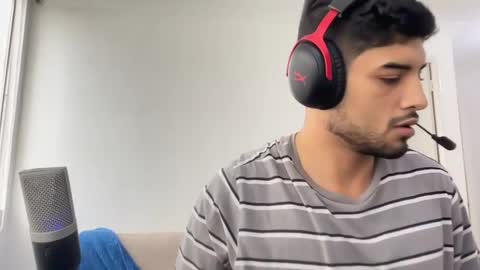 bdever7 online show from April 14, 7:20 pm