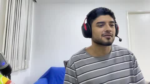 bdever7 online show from April 15, 9:05 am