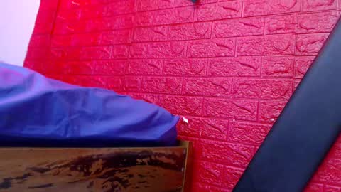 rever online show from November 20, 2:01 am