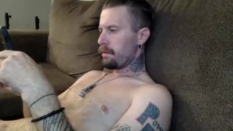 Snapshot of bdv1991 chatting on August 5, 11:35 am bdv1991 online show from August 5, 11:35 am