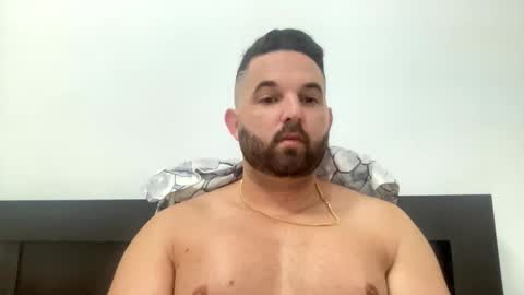 Snapshot of beachboyhardonyou chatting on October 13, 8:36 am beachboyhardonyou online show from October 13, 8:36 am