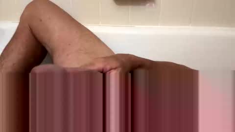 BeachGuy online show from November 19, 5:51 am