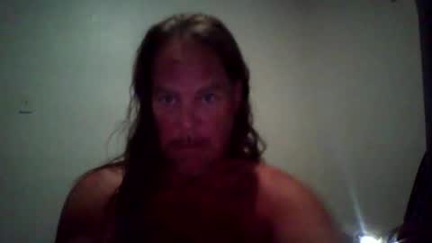 Snapshot of beachmonty chatting on March 24, 3:33 am beachmonty online show from March 24, 3:33 am