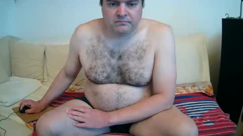 bear037 online show from April 26, 5:43 pm