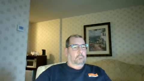 Snapshot of bearacuda555 chatting on April 1, 9:34 pm Bruno online show from April 1, 9:34 pm