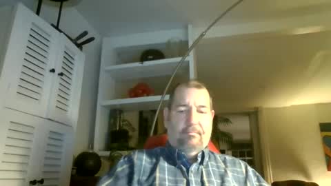 Snapshot of bearacuda555 chatting on April 19, 2:11 am Bruno online show from April 19, 2:11 am