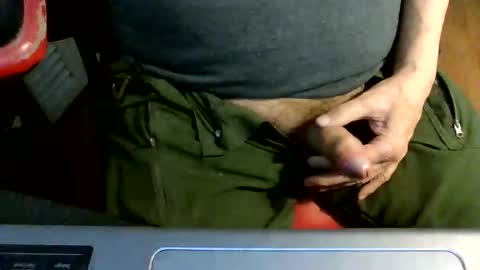 Snapshot of bearacuda555 chatting on May 12, 4:37 pm Bruno online show from May 12, 4:37 pm