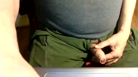 Snapshot of bearacuda555 chatting on May 14, 4:58 pm Bruno online show from May 14, 4:58 pm
