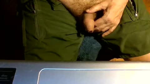Snapshot of bearacuda555 chatting on May 15, 5:14 am Bruno online show from May 15, 5:14 am